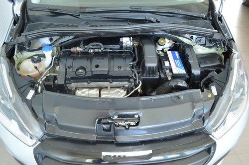 Imagen 13 de 15 de Peugeot 208 Feline 1.6 2018 Gris Manual Nafta Lesbleus