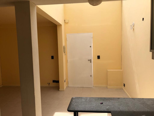 Imagen 1 de 18 de Alquiler Ph Tipo Departamento 2 Ambientes En Ituzaingo Norte Sin Expensas