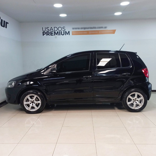 Imagen 3 de 11 de Volkswagen Fox Trendline 1.6l 5p