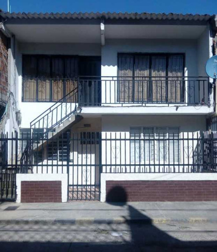 Vendo Casa Oriente De Cali Barrio Comuneros Dos Pisos Independientes
