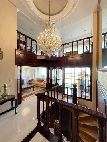 Casa En Venta Fuentes De Satélite, Naucalpan - Excelente Ubicación