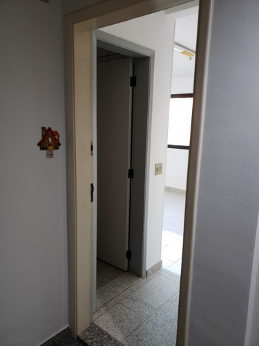 Imagem 11 de 13 de Sala Comercial Metrô São Judas Oportunidade!!!