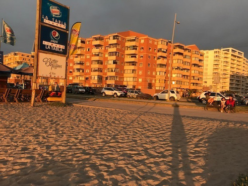 Imagen 12 de 14 de Excelente Departamento Frente Al Mar