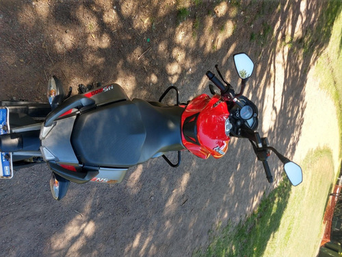 Moto Bajaj Rouser Ns 200 200ns