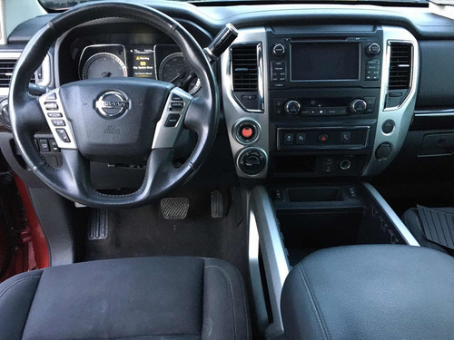 Nissan Titan Sv 2018 4x4 Pick Up 4 Puertas