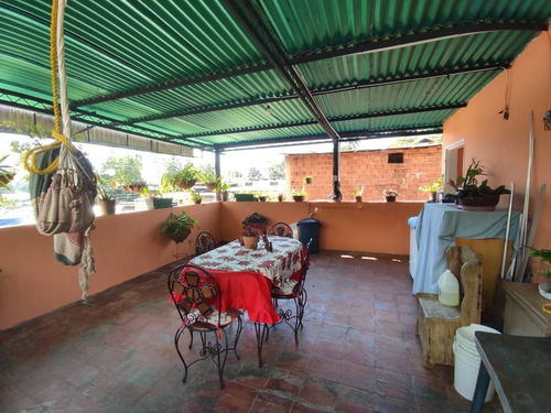 Imagen 18 de 19 de Se Vende Hermosa Moderna Y Remodelada Casa En Los Acuarianos El Limon Zona Aragua Buen Precio 04243785803