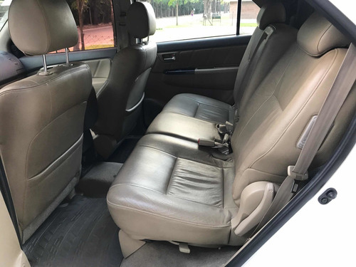 Toyota Sw4 Sr 3,0 A/t 7 As