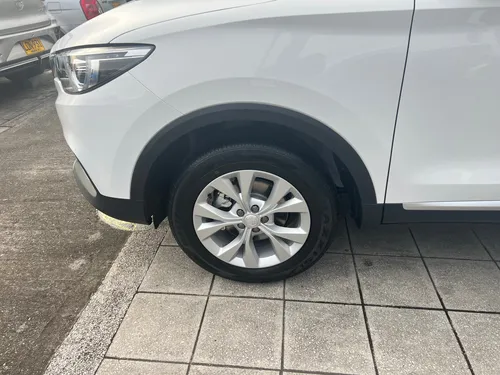 Mg Zs Mt Plus Servicio Especial