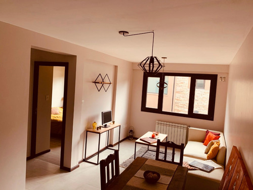 Imagen 5 de 21 de Departamentos De 2 Y 3 Ambientes - Excelente Ubicación, Cerca De Todo.