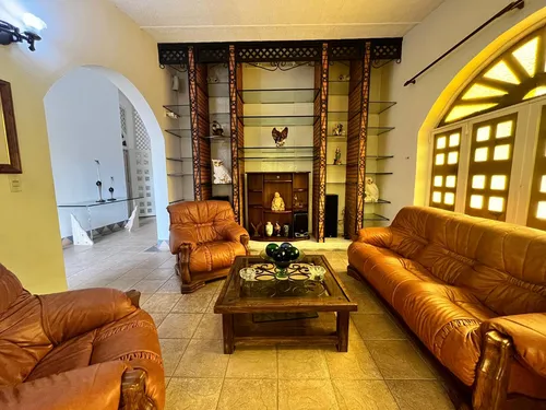 Hermosa Casa En El Limon