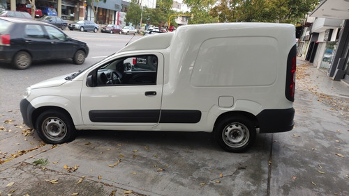 Imagen 7 de 10 de Fiat Fiorino 2016 1.4 Fire Evo 87cv