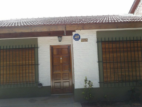 Venta Casa Escobar 4 Ambientes