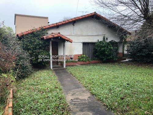 Vendo Casa 3 Dormitorios Gonnet 501 E/ 26 Y 27