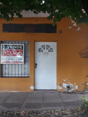 Imagen 6 de 10 de Casa Para 2 Familias En Venta En Ituzaingo Norte