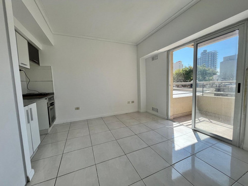 Monoambiente Con Balcon, Gym Y Sum Lanús Centro