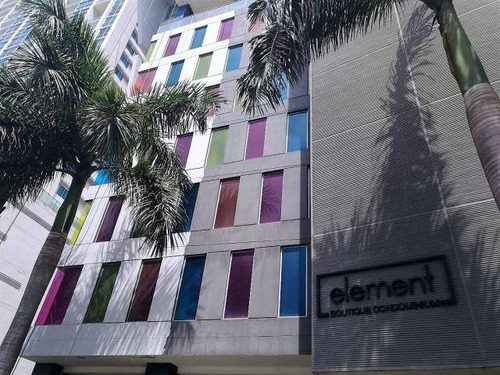 Imagen 1 de 11 de Venta De Apartamento Amoblado En Element Av. Balboa 17-4840