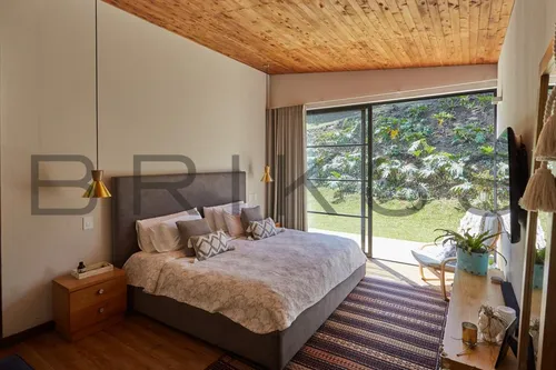 Casa En Venta En Llanogrande. Cod V50906