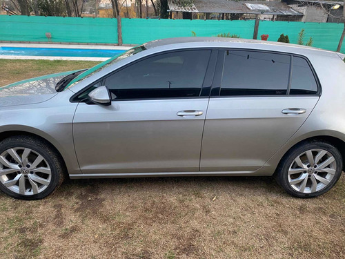 Imagen 6 de 6 de Volkswagen Golf 2018 1.4 Comfortline Tsi