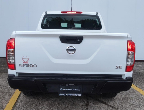 Nissan NP300 2.5 SE Paq Seguridad Mt