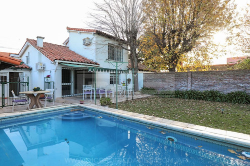 Imagen 29 de 30 de Chalet 4 Dormitorios Venta - Villa Adelina