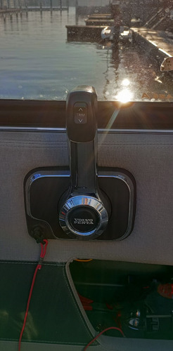 Quicksilver 2400 Klase A Volvo Penta 280 Hp Duoprop