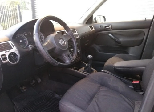 Volkswagen Bora 1.8 Highline T 180cv 2010