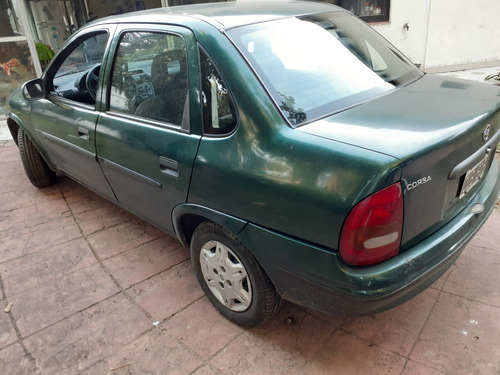 Chevrolet Corsa 1.6 Gl Aa Dh