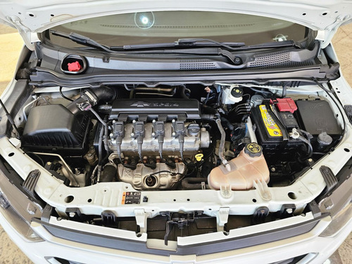 Chevrolet Onix ONIX HATCH LT 1.4 8V FlexPower 5p Aut.