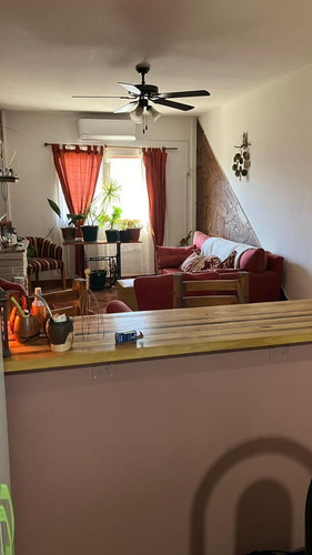 Departamento En Venta - 2 Dormitorios 1 Baño - 62mts2 - Berazategui