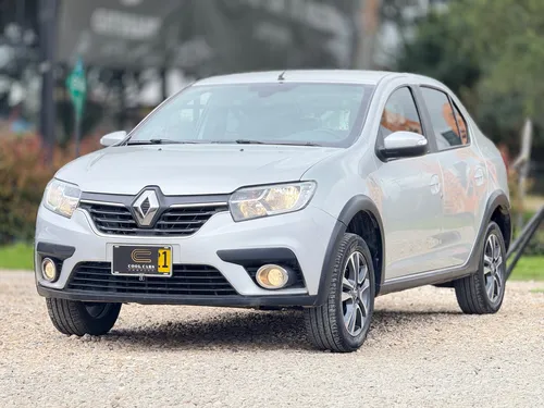 Renault Logan 1.6 Privilege / Intens