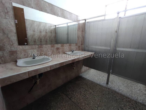 Local Comercial En Venta En Barquisimeto Jr