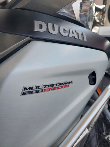 Imagen 12 de 13 de Ducati Multistrada 1200 Enduro Año 2017. 32000 Km. San Isidr