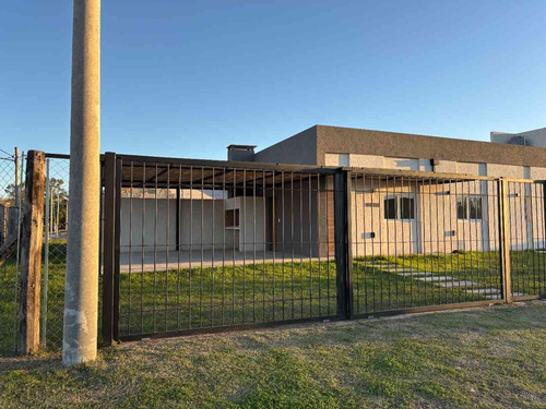 Casa En Venta En Bragado A Estrenar