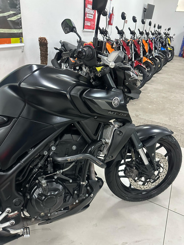 Yamaha Mt 03 2023 / 14.779 Km