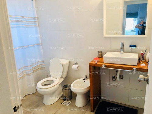Casa De Cuatro Dormitorios Con Piscina En Barrio Privado.- Ref: 29000
