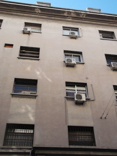 Excelente Oficina Proximo A Plaza Matriz