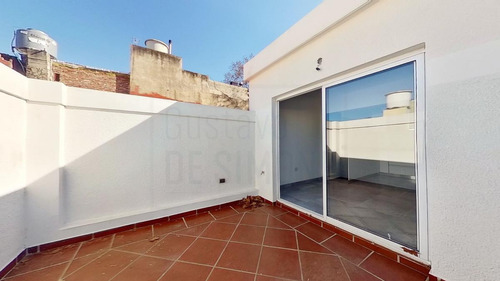 Imagen 7 de 30 de Venta Ph 4 Ambientes En Agronomia Con Cochera, Patio Y Terraza