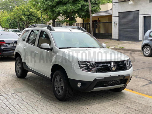 Renault Duster 2.0 Ph2 4x2 Privilege 143cv /// 2019 - 0km