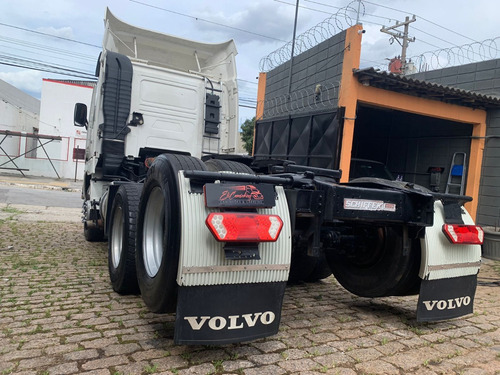 Volvo Fh 380 6x2 Cabinado Manual Revisado