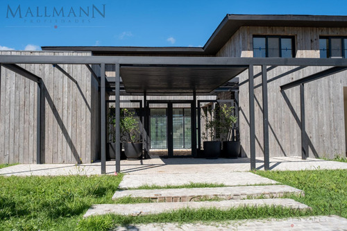 Casa En Venta El Milord, Pilará | Mallmann Propiedades
