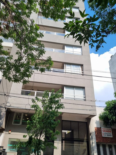 Departamento En Venta En La Plata