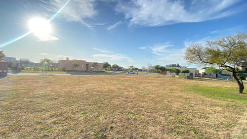 Imagen 3 de 4 de Terreno Lote En Venta En San Ramiro, Pilar Del Este, G.b.a. Zona Norte