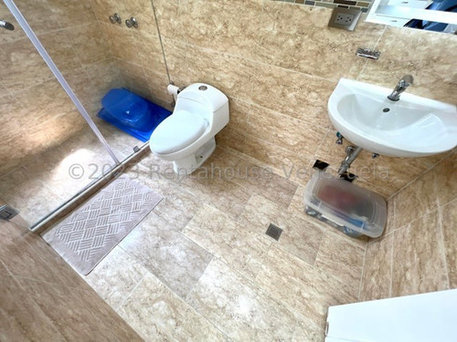 Imagen 9 de 12 de Apartamento En Venta En Macaracuay Lepv