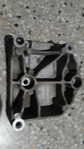 Base De Compresor De Aire Acondicionado De Peugeot 206 Motor