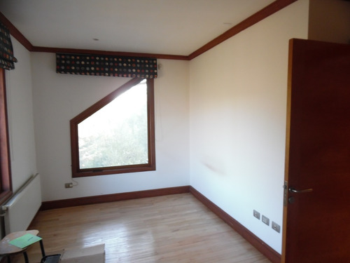 Imagen 13 de 27 de Espectacular Casa Estilo Alpes Suizos