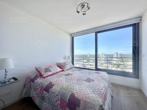 Imagen 8 de 18 de Apartamento De Tres Dormitorios Y Dependencia En Venta, Punta Del Este