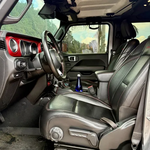 Jeep Rubicon Gladiator 2020