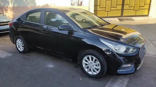 Hyundai Accent 1.6 Sedan Gl Mid Mt
