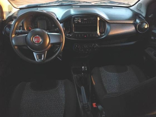 Imagem 3 de 9 de Fiat Uno 1.0 Fire Flex Attractive Manual
