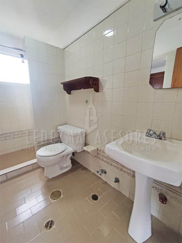 Imagen 13 de 20 de Ledezma Asesores Vende Apartamento, Residencias La Loma, Sector Av. Jesús Soto, Ciudad Bolívar - Venezuela
